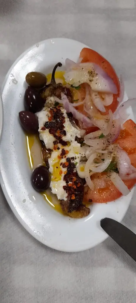 Menü_masa Μπούκα snack bar_Paralía Ofryníou_Bild_7