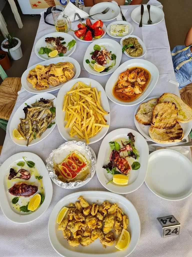 TERPSICHORI Restaurant_Prínos_slider_image_3