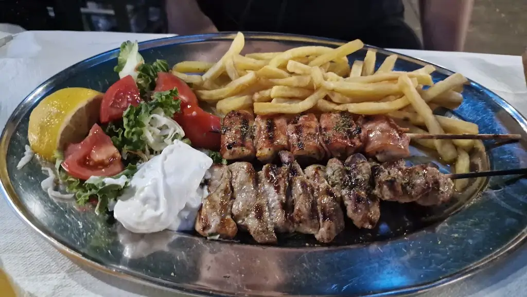 Taverna Irene Official_Prínos_slider_image_3