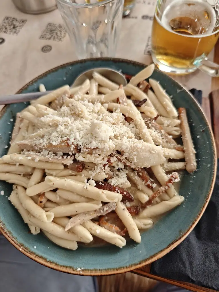 Maroš Dzurinka_Koukouvagia - Cretan Cuisine_Irákleio_Bewertung