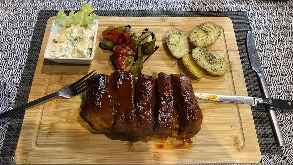 Menu_Knife & Fork Restaurant_Samos_imagen_8