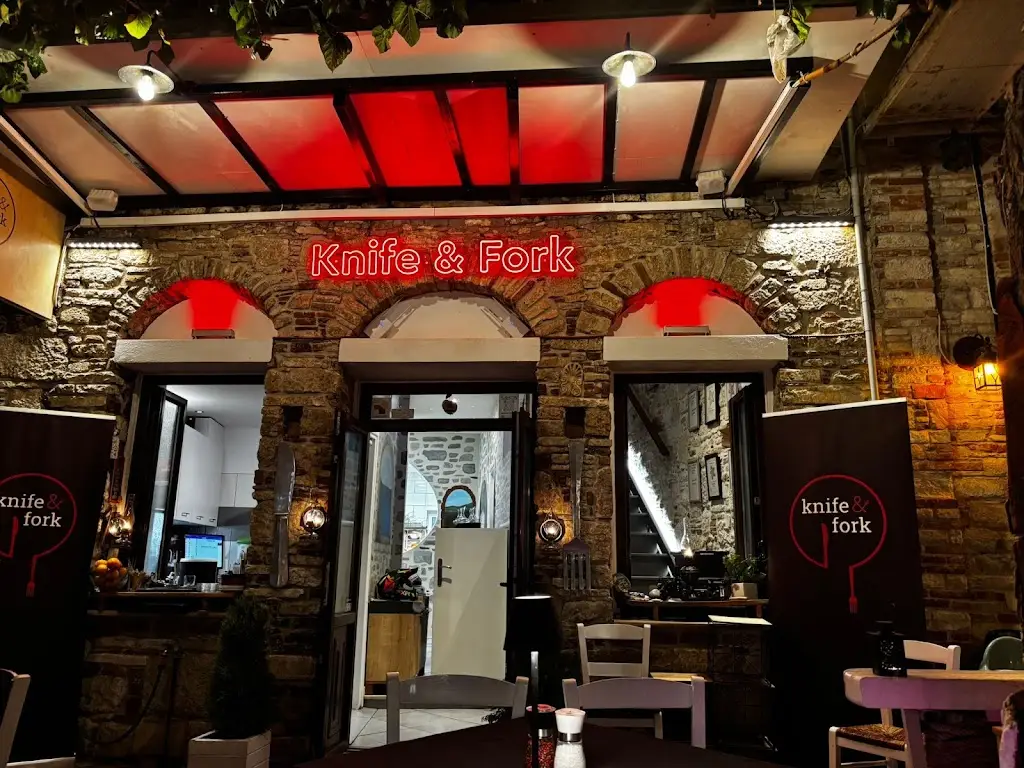 Knife & Fork Restaurant_Samos_slider_image_3