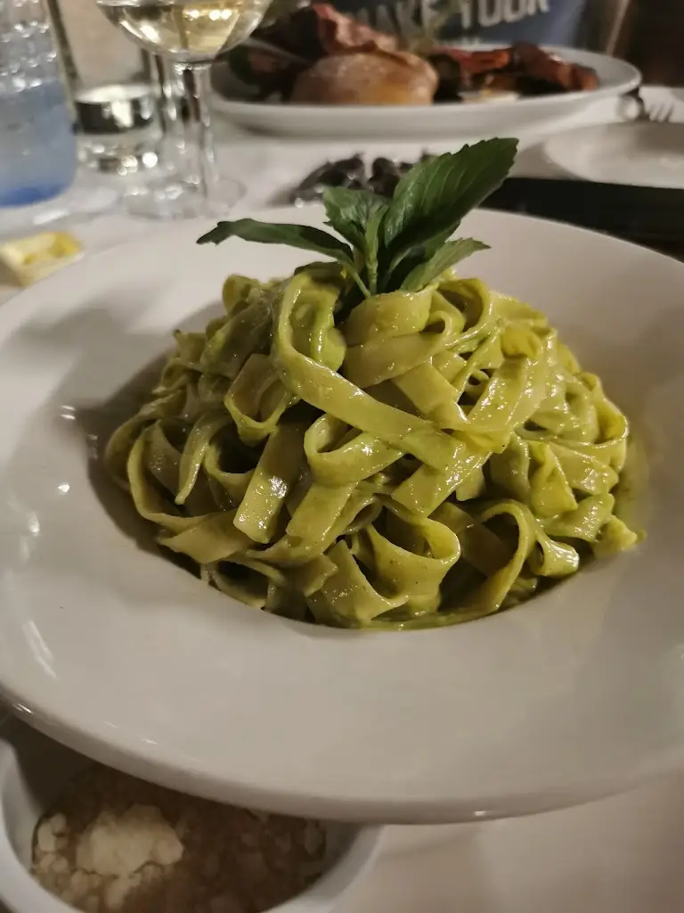 Menü_ΤΟ ΜΕΣΟΧΩΡΙ - ΟΥΤΣΙΟΣ ΓΕΩΡΓΙΟΣ_Souflí_Bild_9