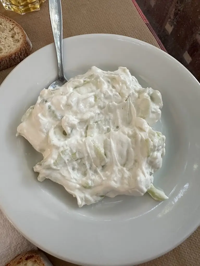 Menu_O Tsobanakos_Kaisarianí_image_4