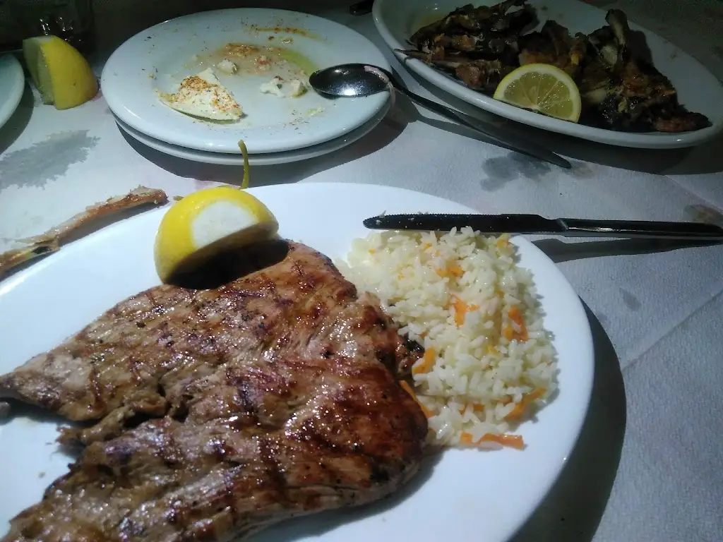 Menu_O Tsobanakos_Kaisarianí_image_6