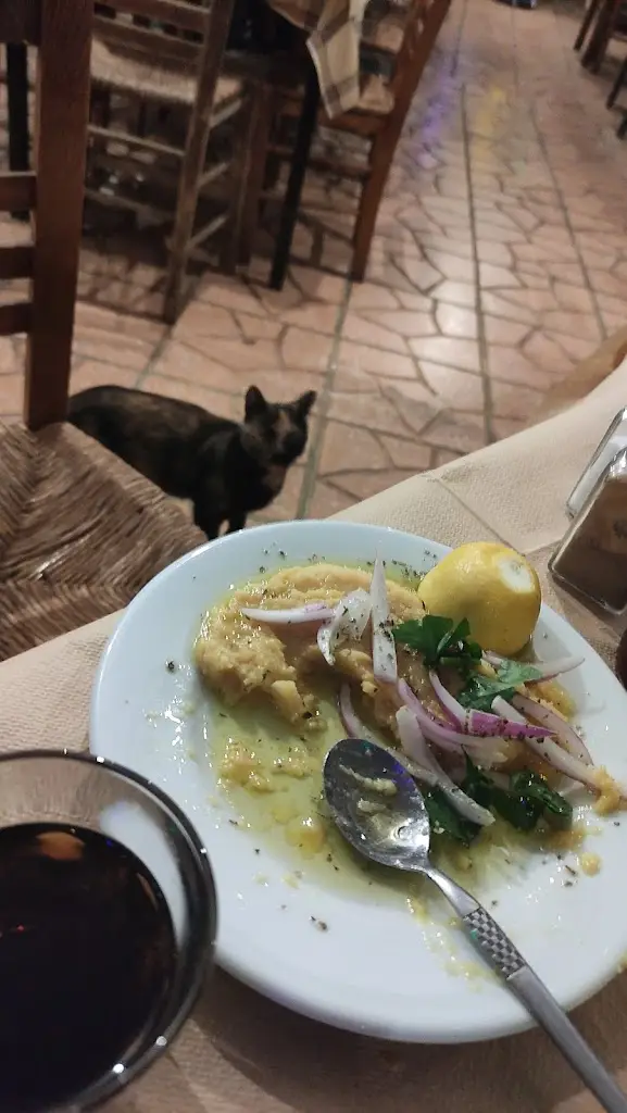 Menu_O Tsobanakos_Kaisarianí_image_8