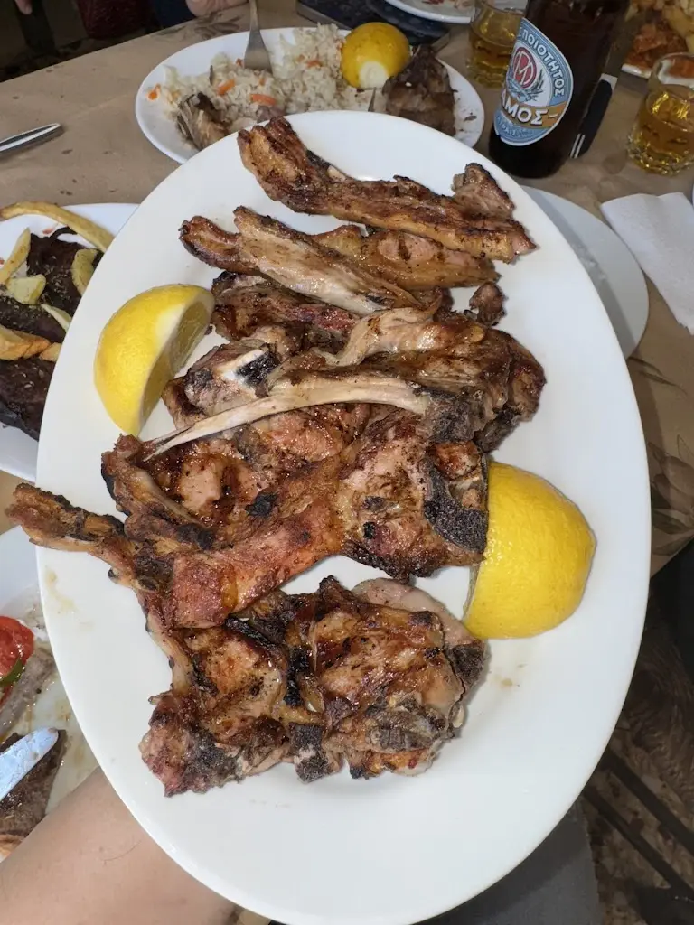 O Tsobanakos_Kaisarianí_slider_image_3