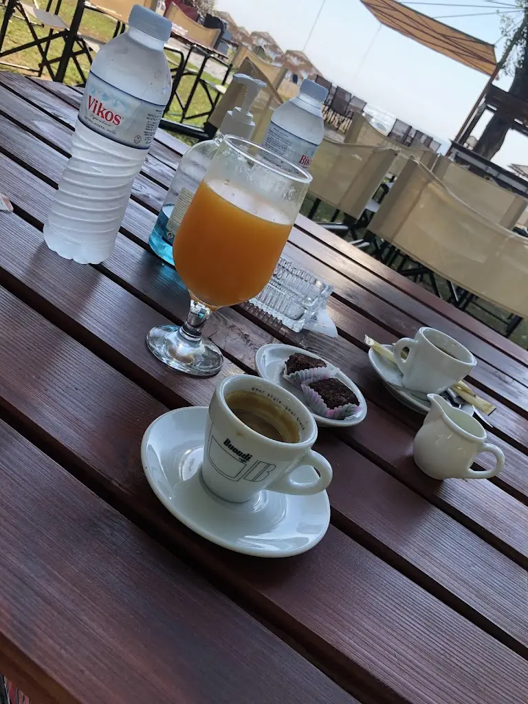 Menü_Helona Bistro Bar_Xiropótamos_Bild_9