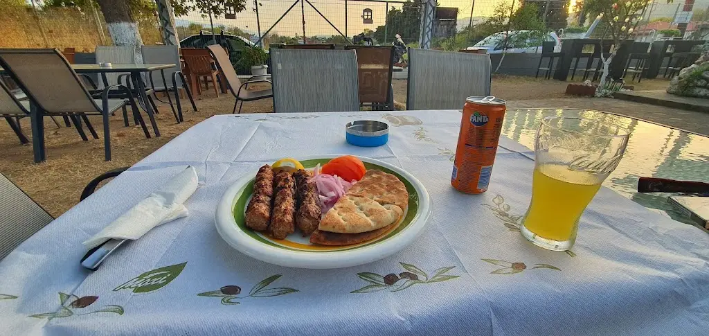 Menü_Καφέ Ουζερί Αναψυκτήριο πλατανόραμα_Xiropótamos_Bild_1