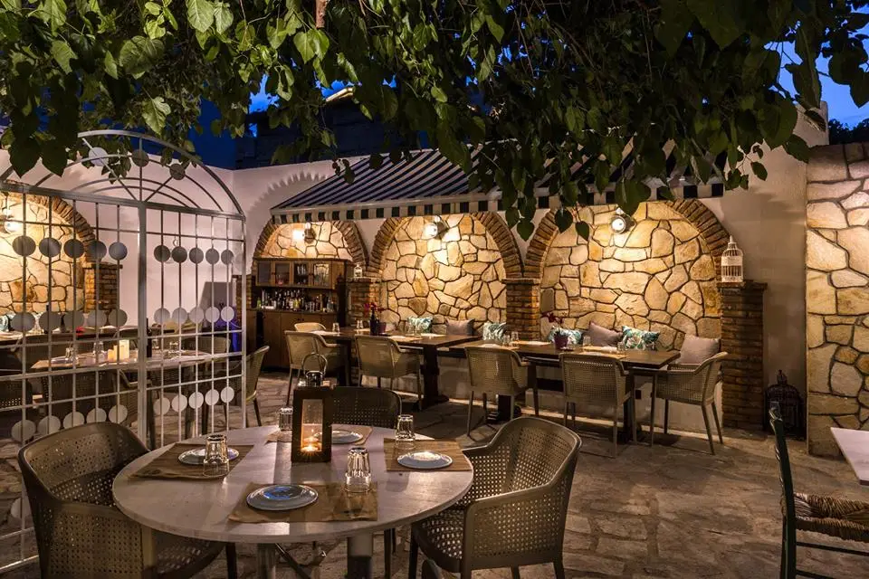 Φαναράκια Restaurant in Xánthi