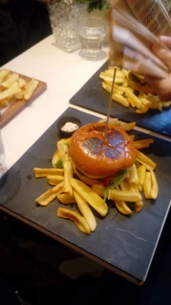 Menü_Τυφλόμυγα_Xánthi_Bild_7