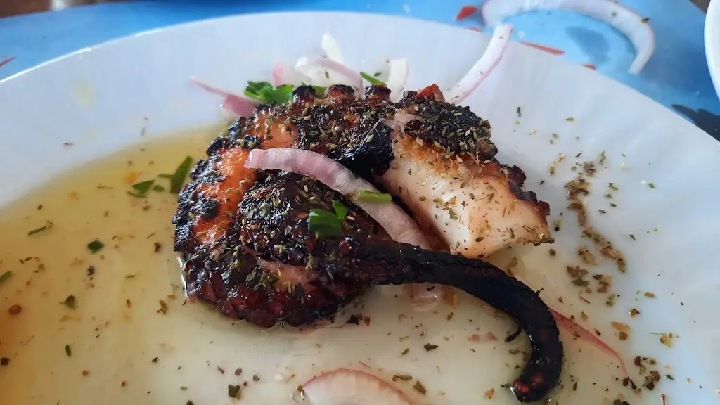 Menü_Arnemoúsi_Iasmos_Bild_3