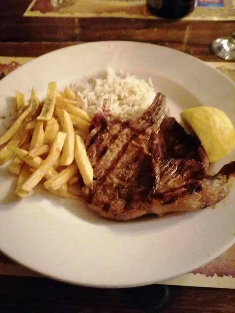 Menü_Arnemoúsi_Iasmos_Bild_7