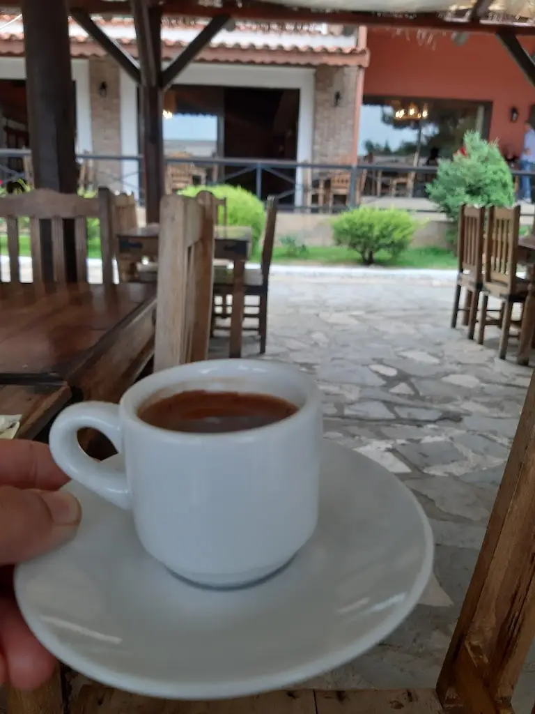 Menü_Arnemoúsi_Iasmos_Bild_9