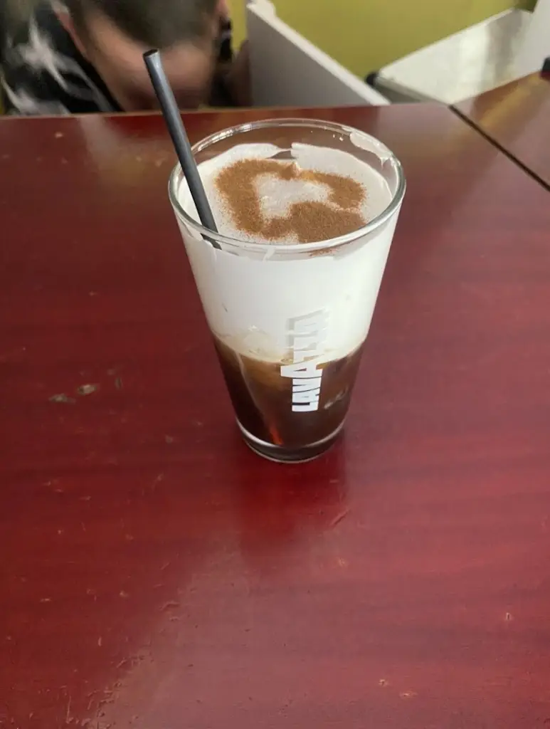 Alexandra Christus_ABC_Kato Nevrokopi_reseña