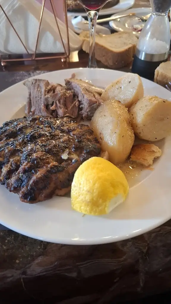 Joanna Carab_LUI ELLE_Doxato_Bewertung