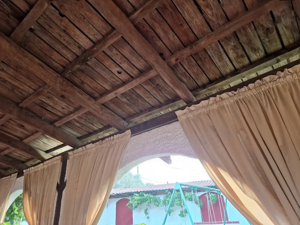 ΧΑΡΑΛΑΜΠΟΣ ΠΟΙΜΕΝΙΔΗΣ_Baēs_Doxato_review