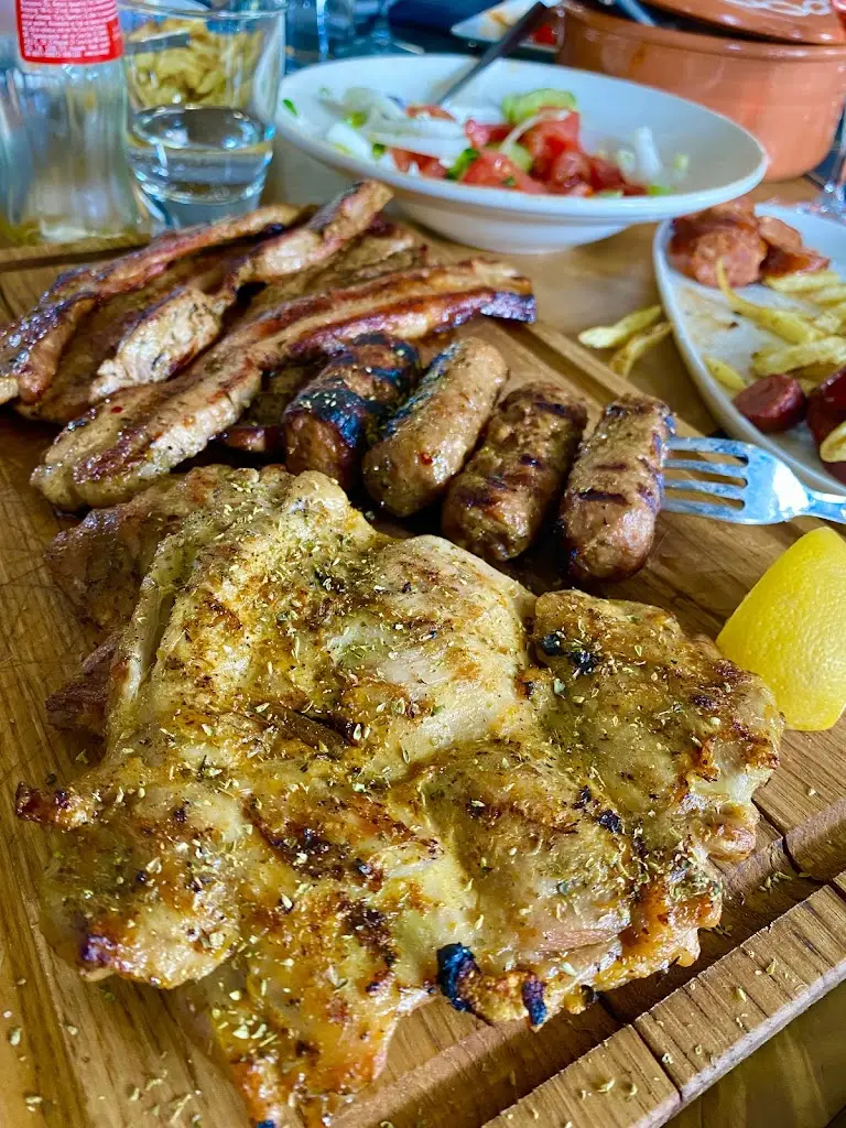 Menu_Karbouniárēs_Drama_image_8