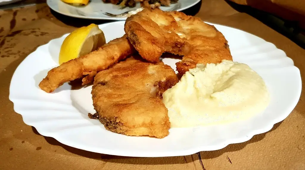 Ταβέρνα Μακεδονία_Kapandríti_slider_image_3