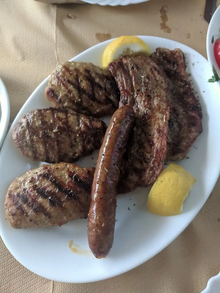 Thomas Katagis_Το στέκι του κεφτεδάρα_Orestiada_Bewertung