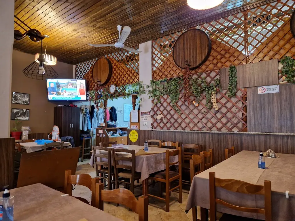 Το στέκι του κεφτεδάρα_Orestiada_slider_image_1