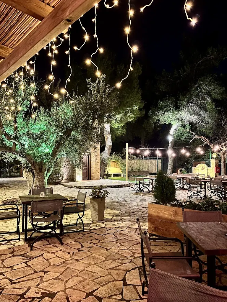 Lakkagkini In Kiourka_Kapandríti_slider_image_1