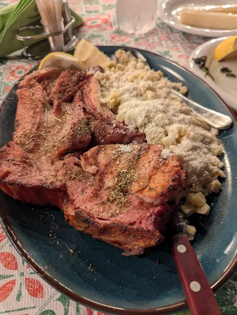 José Carlos Castro_To Mavromichaleiko_Rhodope_Bewertung