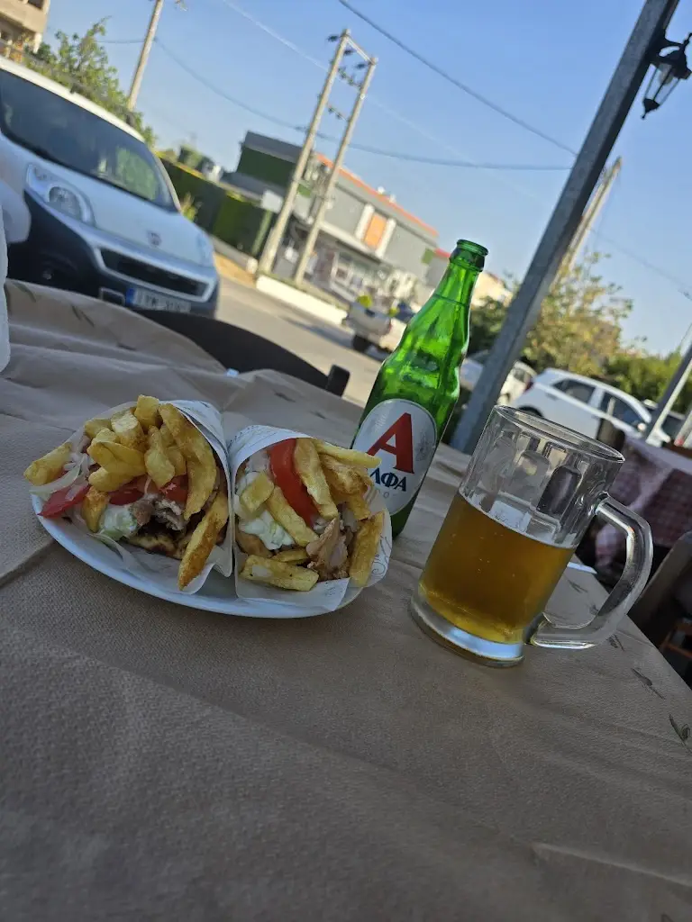 uzunov viktor_Δεν Ξεχνώ_Kapandríti_review