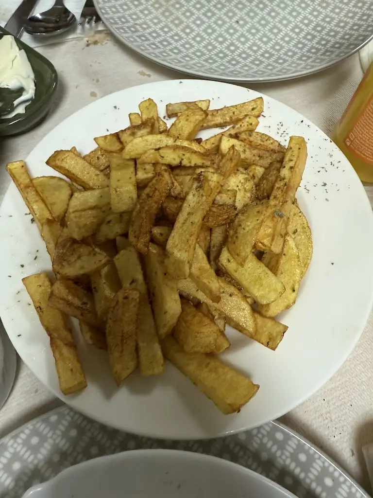 Menu_ΤΑΒΕΡΝΑ Η ΜΕΛΙΣΣΑ_Maroneia-Sapes_image_9