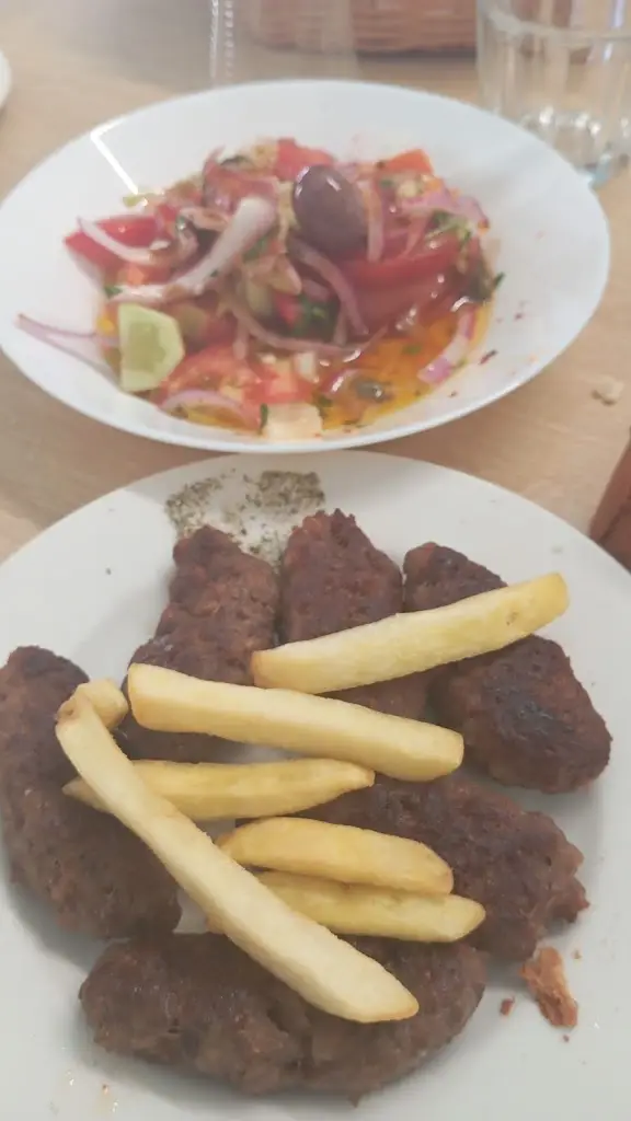 Menu_Keftedakia Kiasif_Maroneia-Sapes_image_9