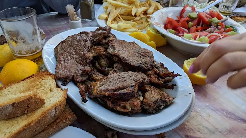 Menü_Το τζάκι_Kapandríti_Bild_9