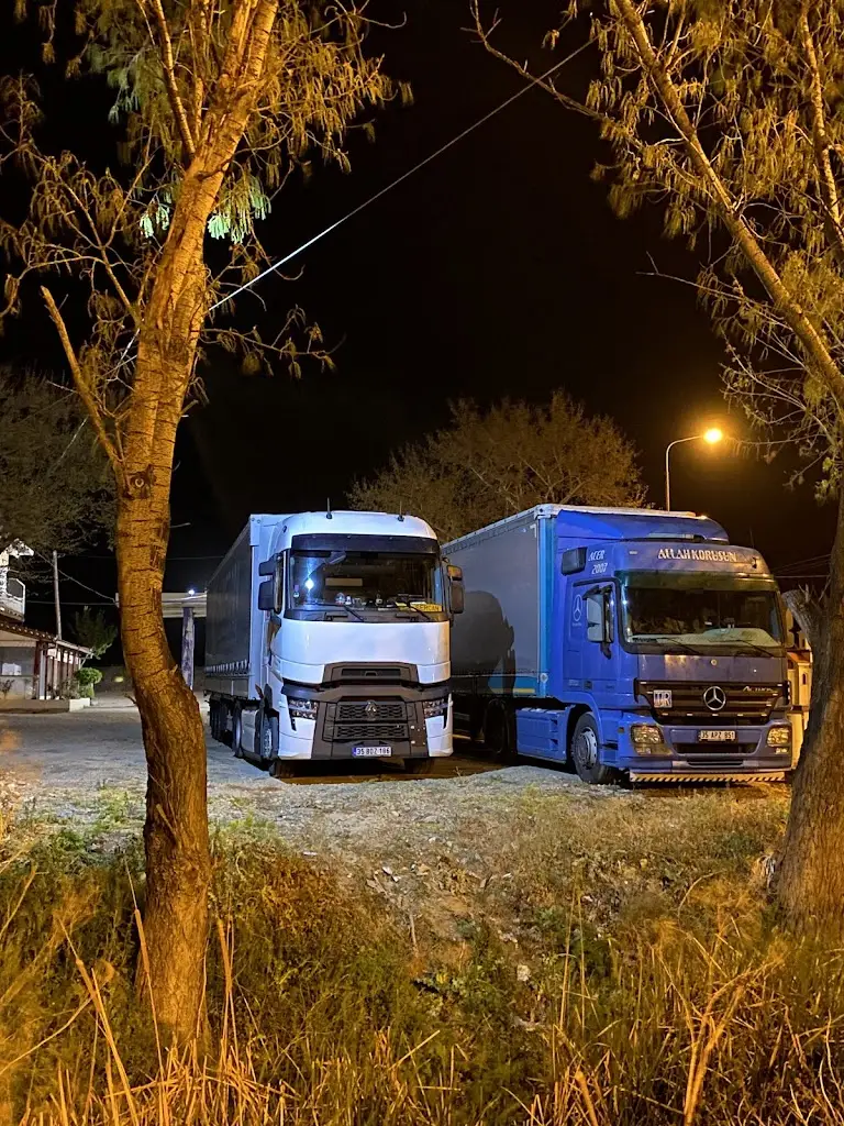 Sercan Kaftan_Kerim'in Yeri - Kali Kardia (Taverna, TIR Park)_Maroneia-Sapes_review