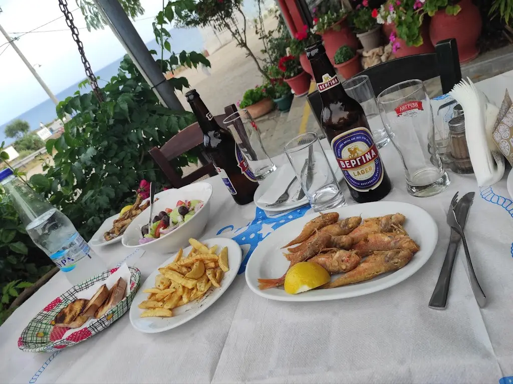 Nelly Stancheva_Fish Tavern 