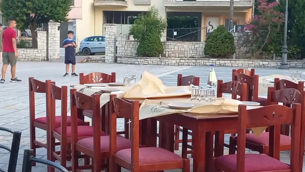 O Timur_Anatolí_slider_image_2