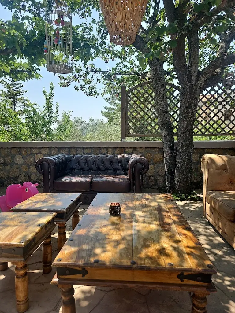 Whisper Ranch_Kapandríti_slider_image_1