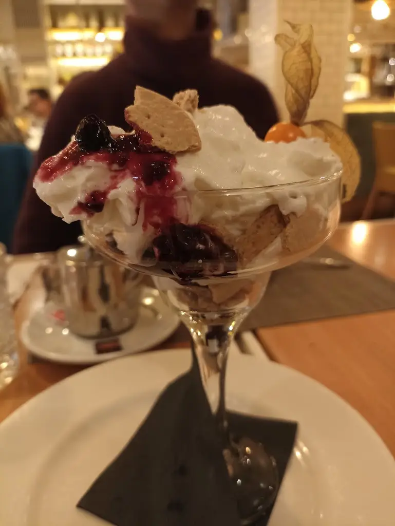 Anatoli_Anatolí_slider_image_3