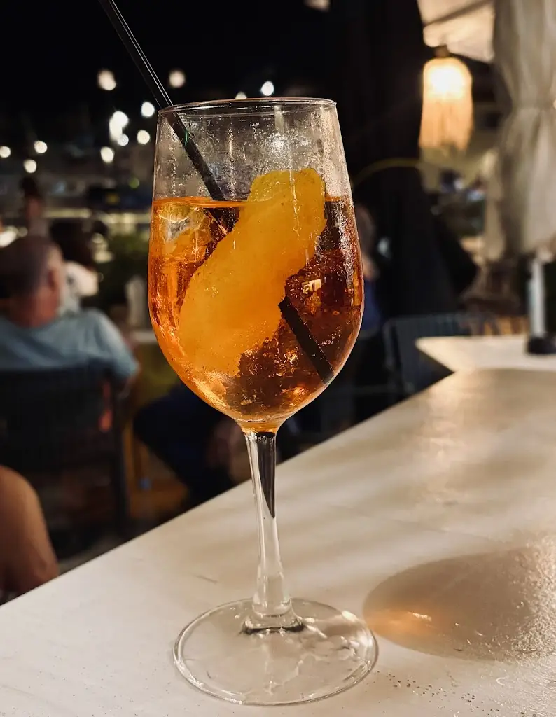 Melina Kalandrakis_Crazy Balls_Chalkiádes_Bewertung