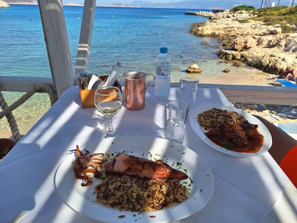 Kania Beach Restaurant_Chalkiádes_slider_image_3