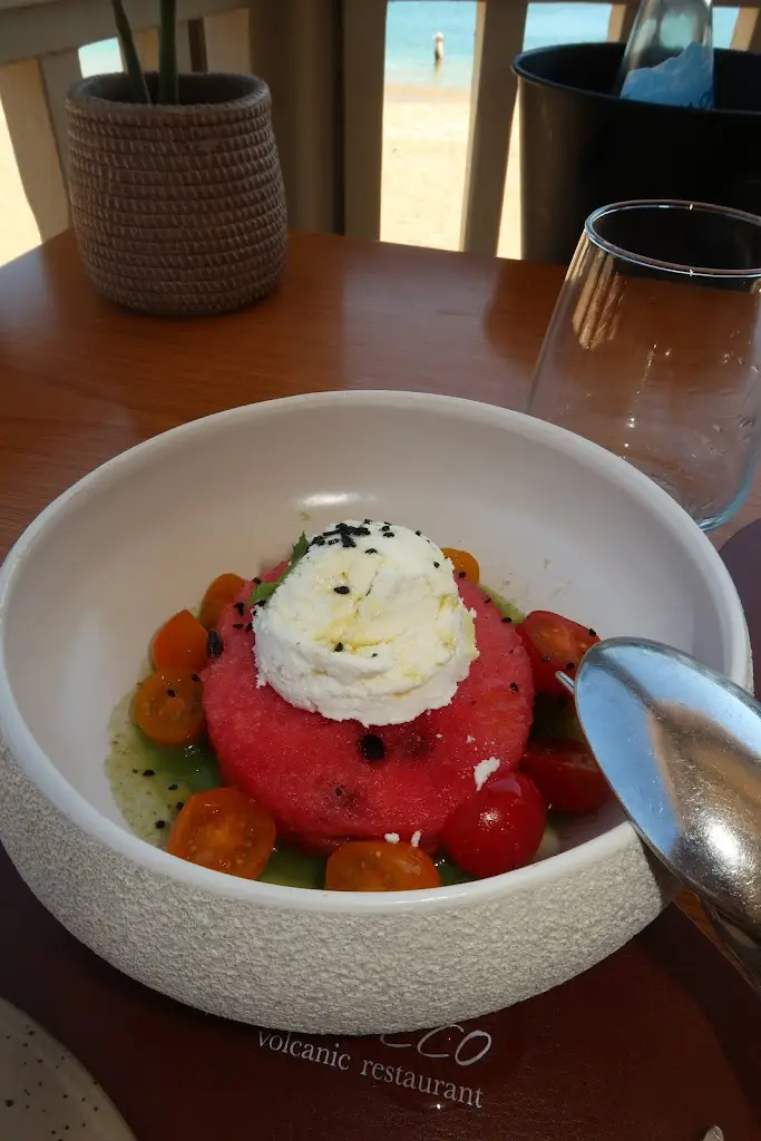 Brianna Springer_Sirocco Volcanic Restaurant_Agía Kyriakí_review