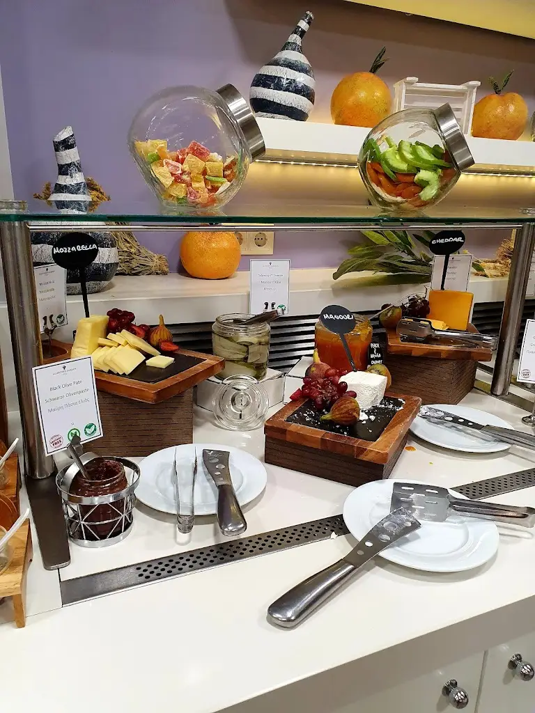 Menu_Amalthea Restaurant, Buffet_Agía Kyriakí_image_4