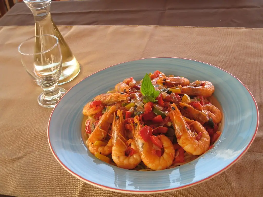 Taverna Dionyssos_Agía Kyriakí_slider_image_3