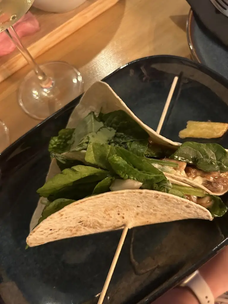 Menu_Gino's Pizza_Eleoúsa_image_5