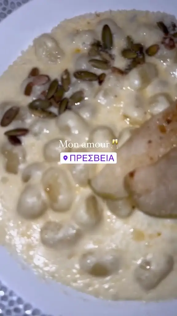 PRESVEIA Restaurant Meze_Ioánnina_slider_image_2