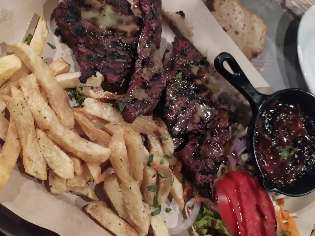 Ellh Chris_Μυσταγωγία_Ioánnina_Bewertung