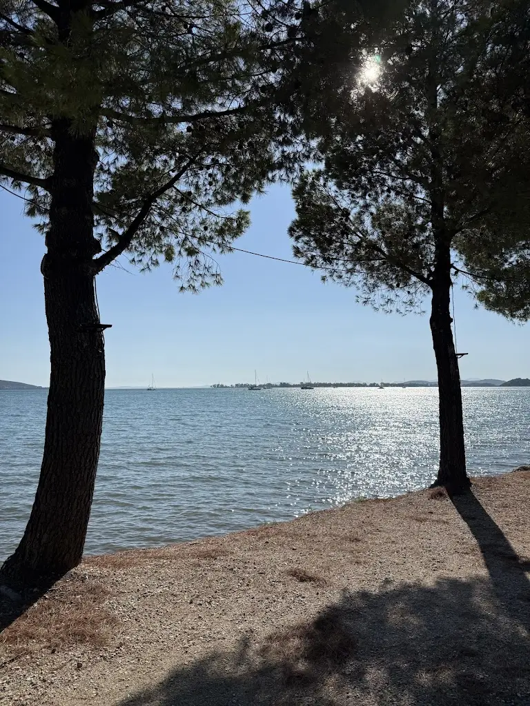 Mali Mali_Naval Seaside Gastro Bar_Igoumenítsa_reseña