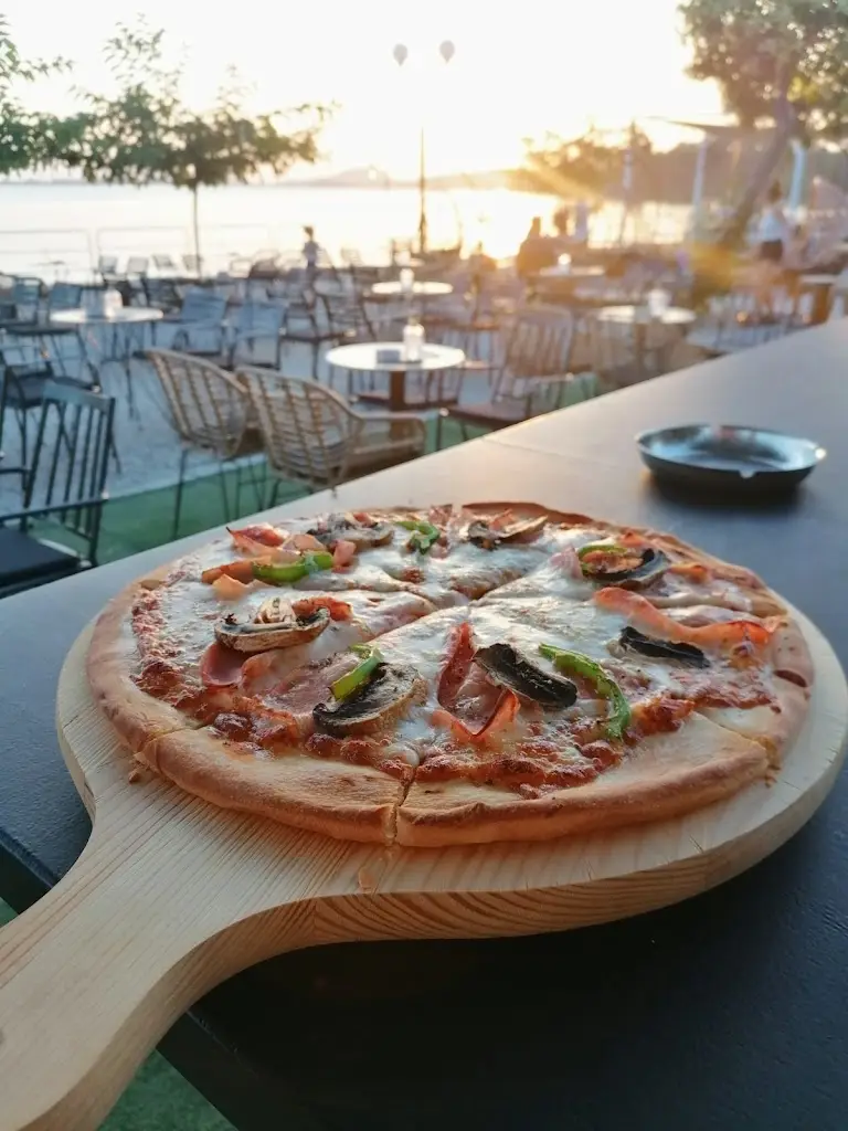 Menü_DejaVu_Igoumenítsa_Bild_3