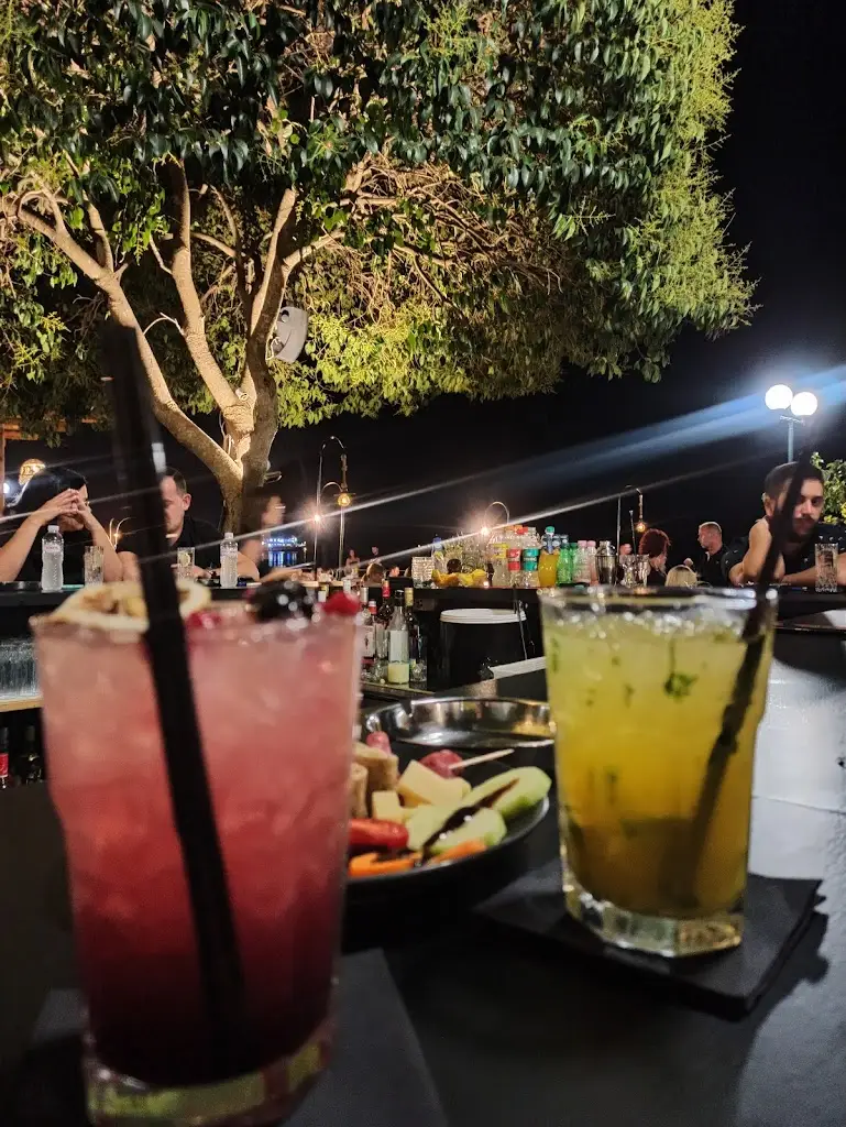 DejaVu_Igoumenítsa_slider_image_3