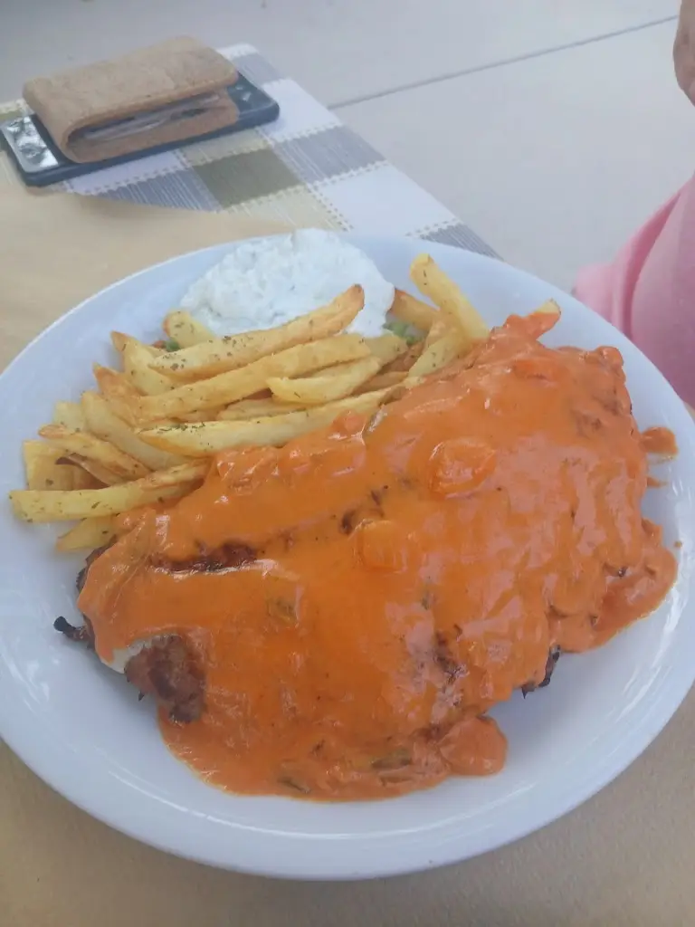 Lizzy Backhouse_Taverna Alonaki_Kanaláki_Bewertung