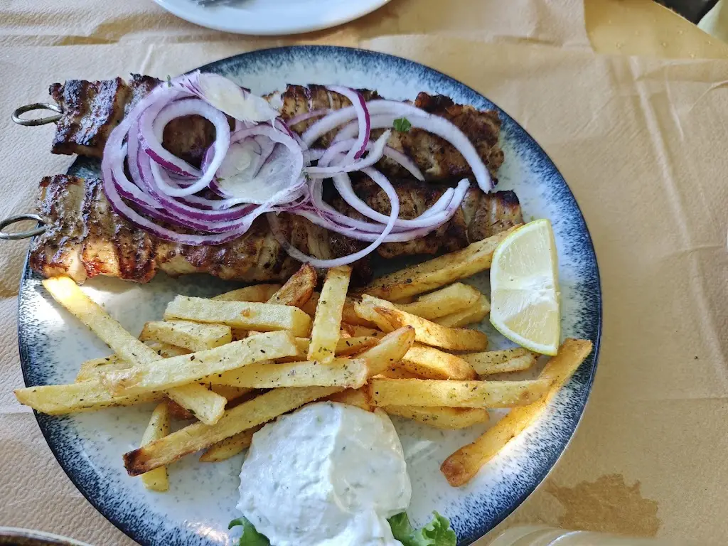 Andriy K._Taverna Alonaki_Kanaláki_Bewertung