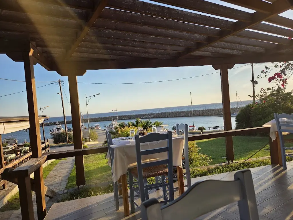 ΤΟ ΣΚΑΛΩΜΑ_Kanaláki_slider_image_3